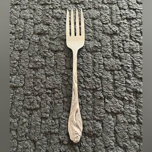 Lorilei (Stainless) by ONEIDA Salad Fork (1)